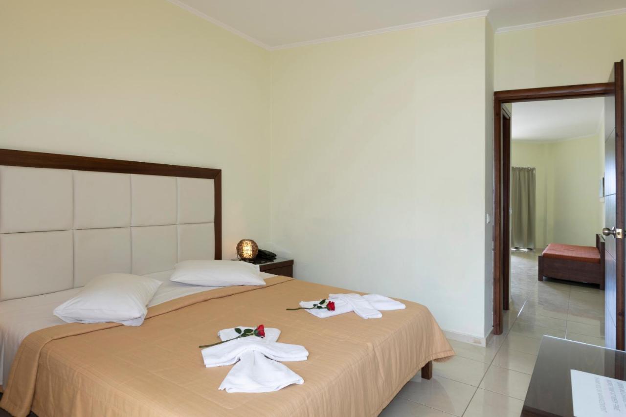 Sandy Suites Kalamaki Esterno foto